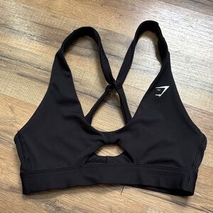 Gymshark peek a boo sports bra